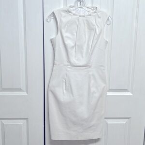 Banana Republic White Canvas Pleated Neck Sleeveless Dress Size 4
